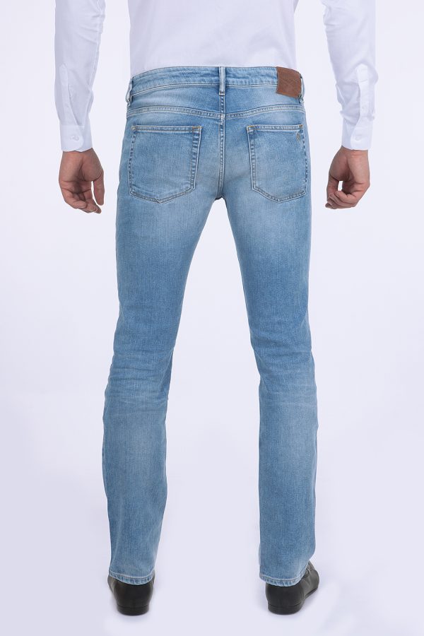 vamos-jeans-man-blue-light-bleach-back